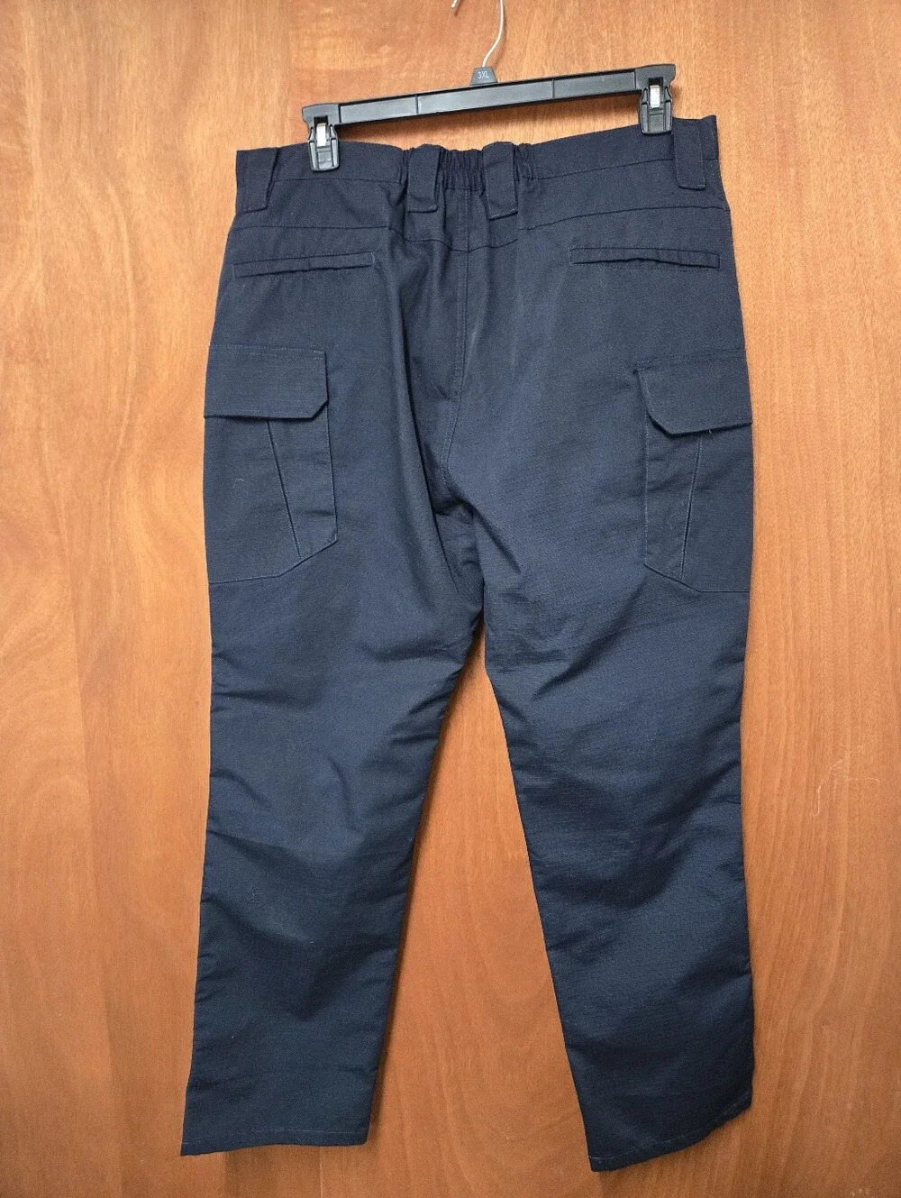 Men's Navy Cargo Pants with Multiple Utility Pockets